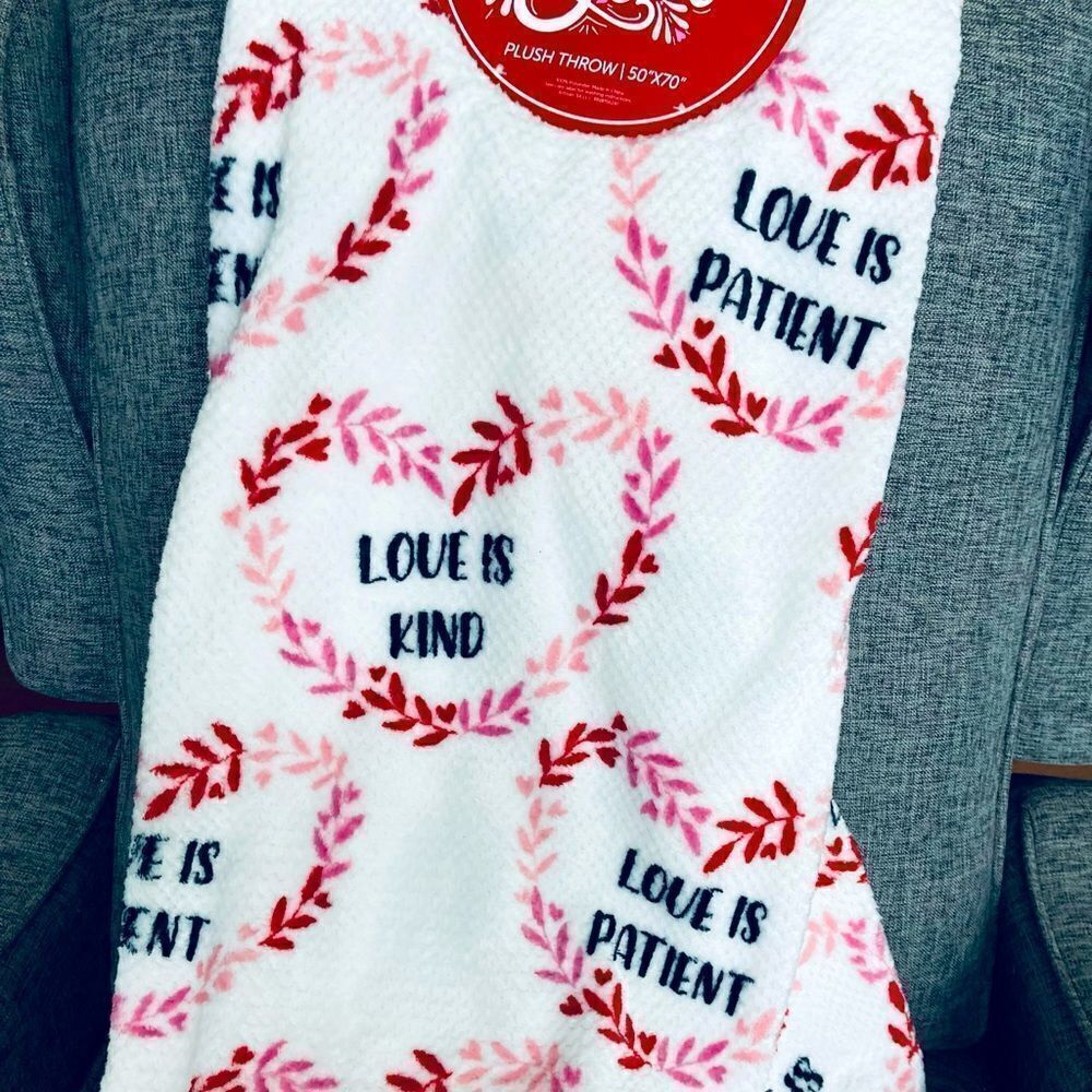 Love is Patient, Love is Kind Valentine Jacquard Plush Throw Blanket